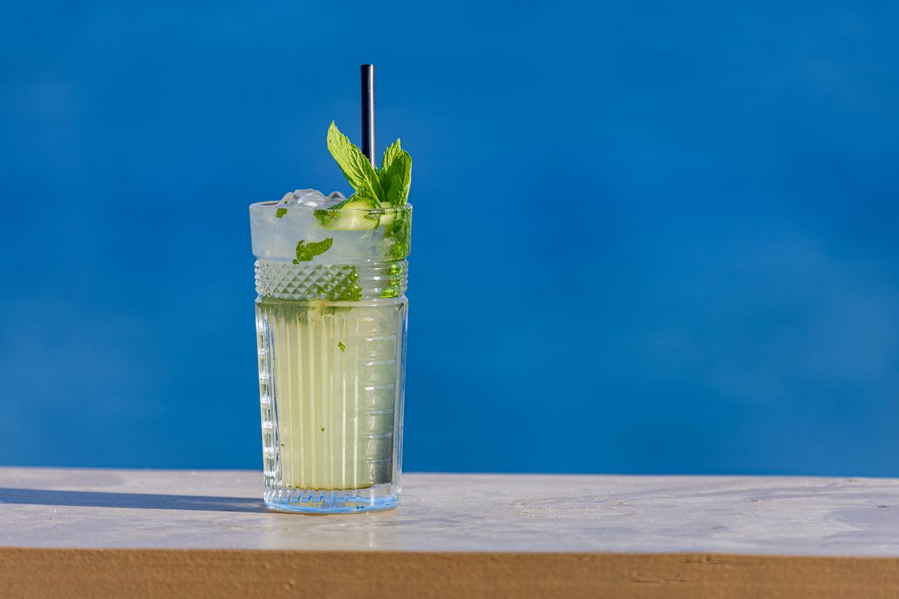 A summer mojito against the blue
