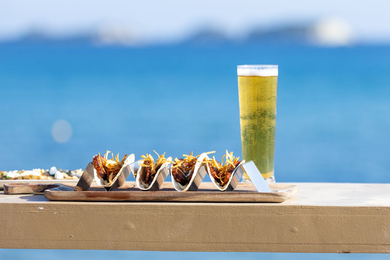 Tacos and a cold beer by the sea